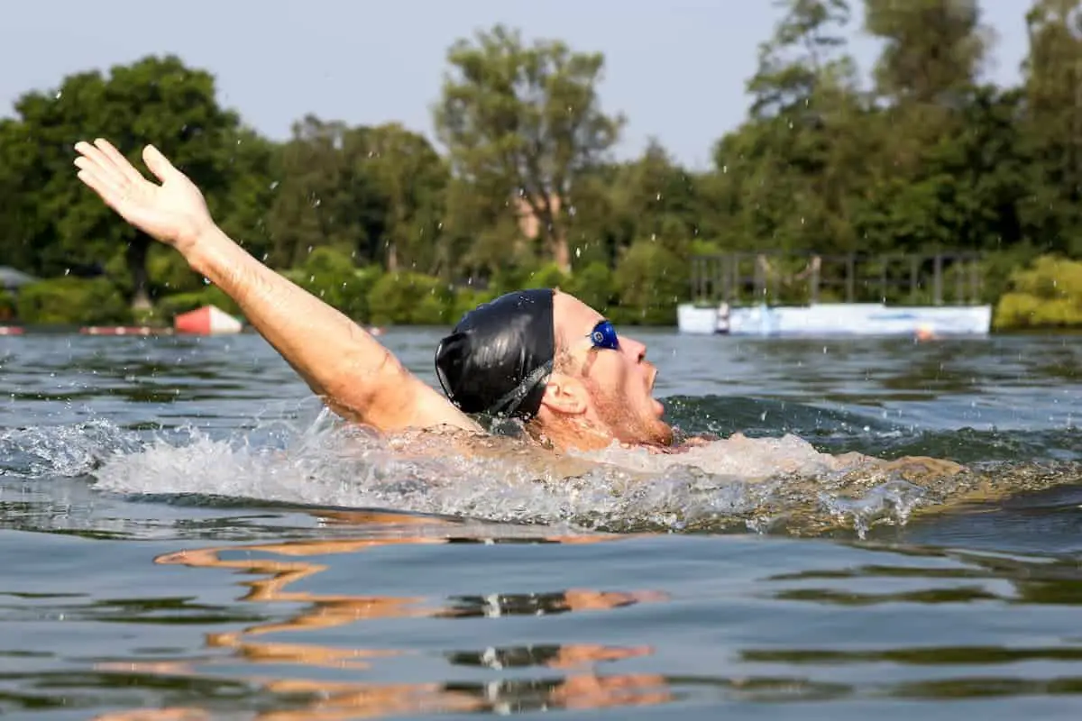 Building Muscle by Swimming: How To Gain Impressive Results